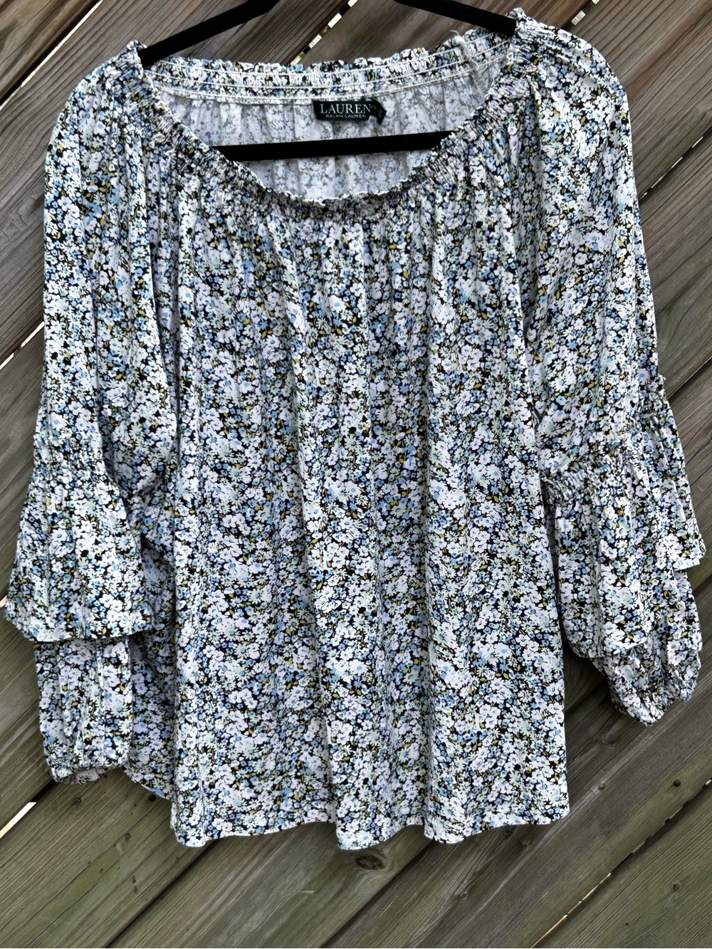 Lauren Blue, white & green Ruffle 3/4 sleeve Floral Peasant Top 2X 100% Cotton